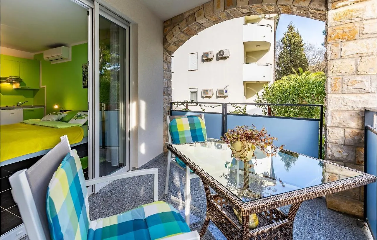Nice Apartment In Medulin With Kitchen Croatia